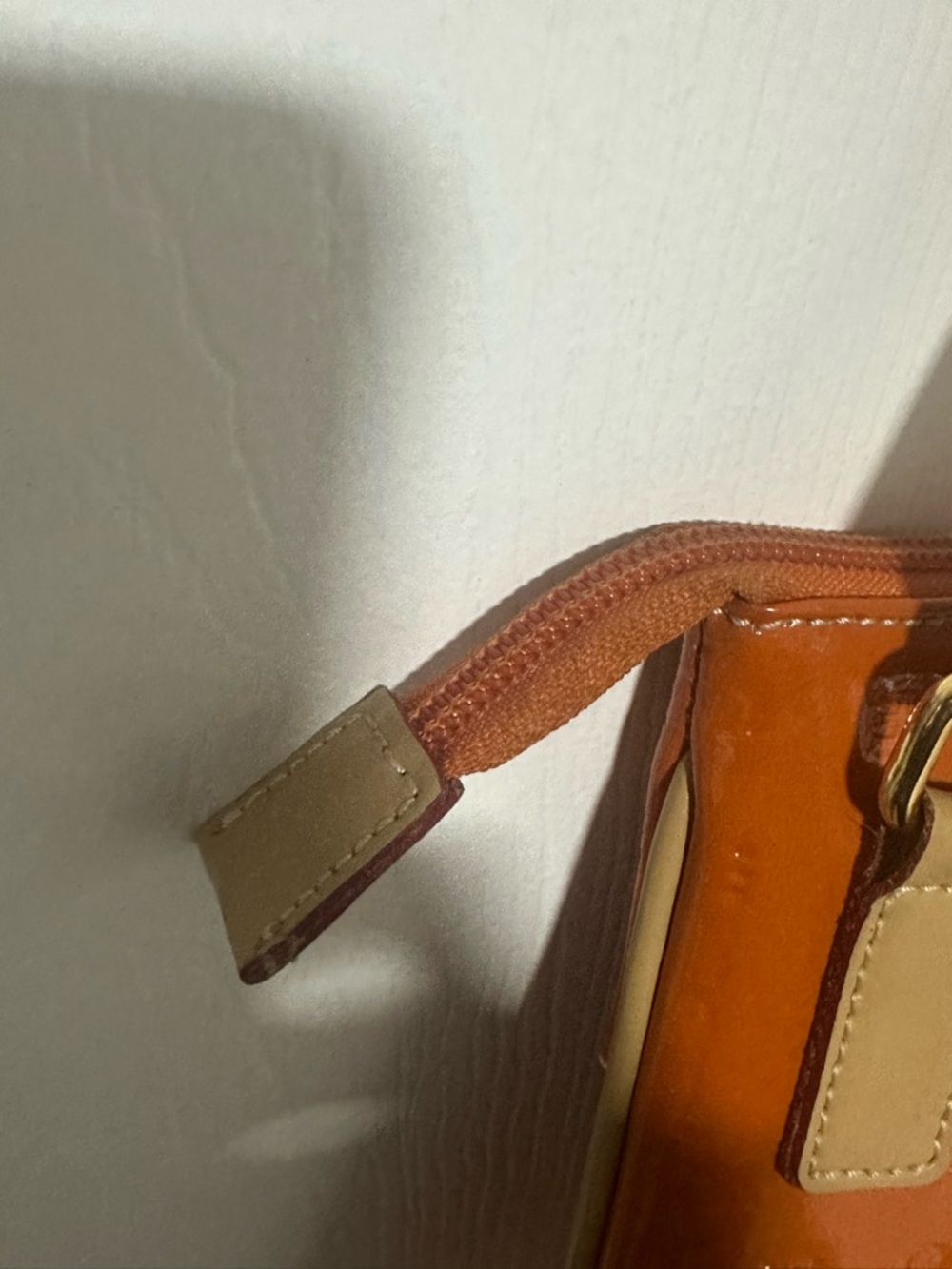 ArcadiaOrange Embossed Crossbody Shoulder Bag - Picture 6 of 9